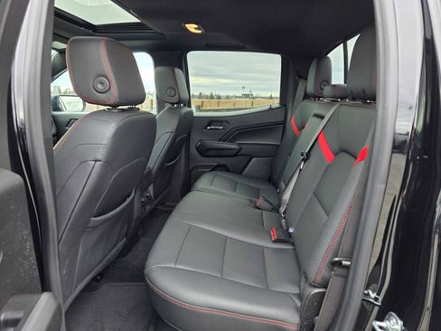 Certified 2024 Chevrolet Colorado Z71 w/ LPO, Dark Essentials Package AWD/4WD image 16