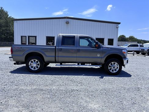 Used 2012 Ford F250 Lariat w/ FX4 Off Road Pkg AWD/4WD image 4