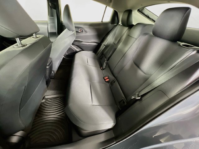 Used 2023 Toyota Prius LE AWD/4WD image 26