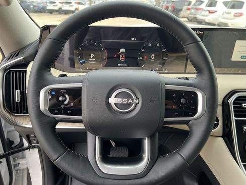 New 2026 Nissan Armada Platinum image 10