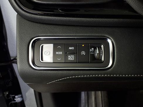 New 2026 Buick Enclave Preferred w/ Power Package AWD/4WD image 19