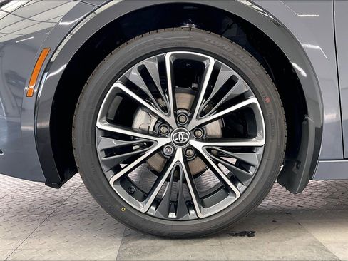 New 2026 Toyota Prius XLE image 14