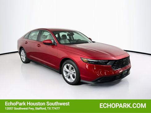 Used 2025 Honda Accord LX image 1