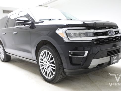 Used 2023 Ford Expedition Max Limited AWD/4WD image 6
