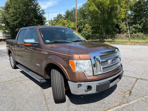 Used 2011 Ford F150 Lariat w/ Lariat Chrome Pkg RWD image 4