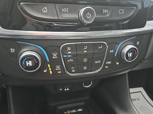 Used 2021 Chevrolet Traverse Premier w/ Redline Edition image 57