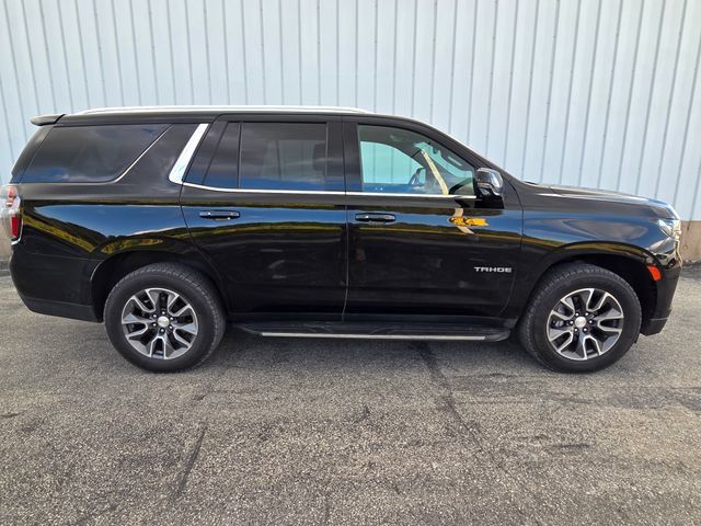 Used 2022 Chevrolet Tahoe LT w/ LT Signature Package AWD/4WD image 2