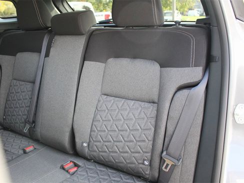 New 2025 Nissan Kicks SV w/ Charging Package image 24