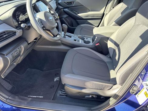 Certified 2025 Subaru Crosstrek 2.0i Premium image 15