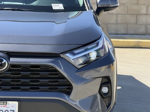 Used 2025 Toyota RAV4 XLE Premium AWD/4WD image 8