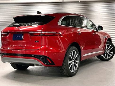 New 2026 Jaguar F-PACE R-Dynamic S image 4