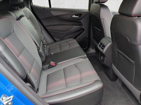 Used 2024 Chevrolet Equinox RS FWD image 19
