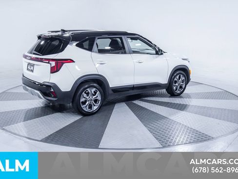 Used 2024 Kia Seltos S FWD image 10