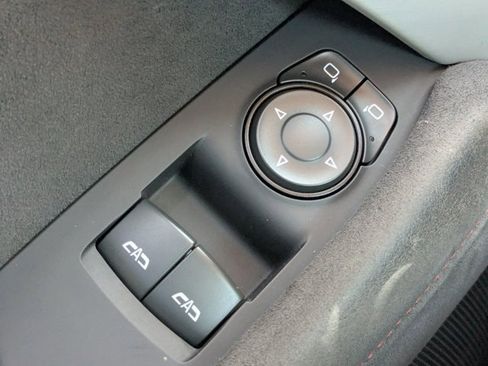 Used 2022 Chevrolet Camaro ZL1 image 20