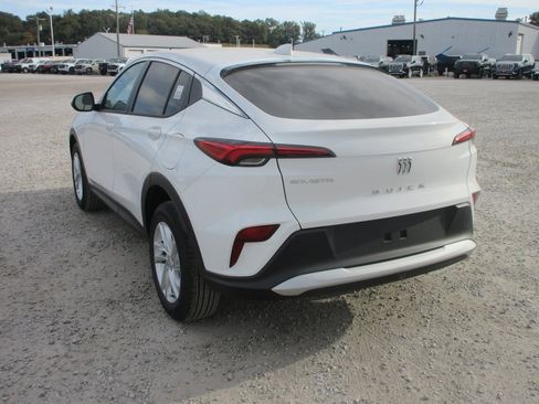 New 2026 Buick Envista Preferred image 8