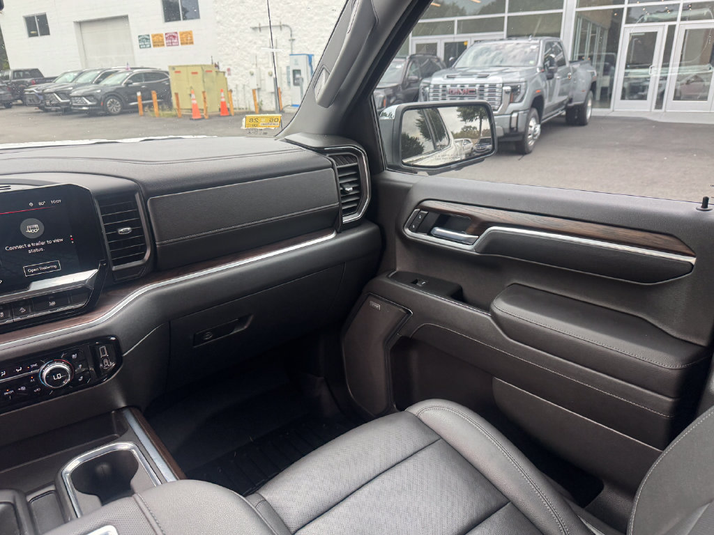 Used 2022 GMC Sierra 1500 SLT w/ SLT Convenience Package AWD/4WD image 15