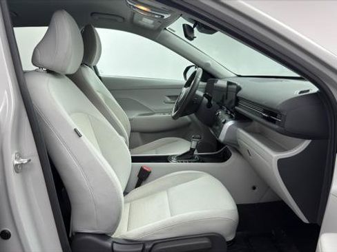 Used 2024 Hyundai Kona SEL AWD/4WD image 21