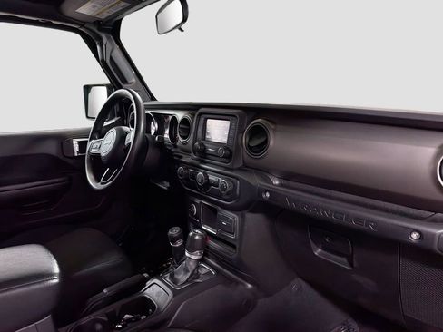 Used 2018 Jeep Wrangler Sport AWD/4WD image 29