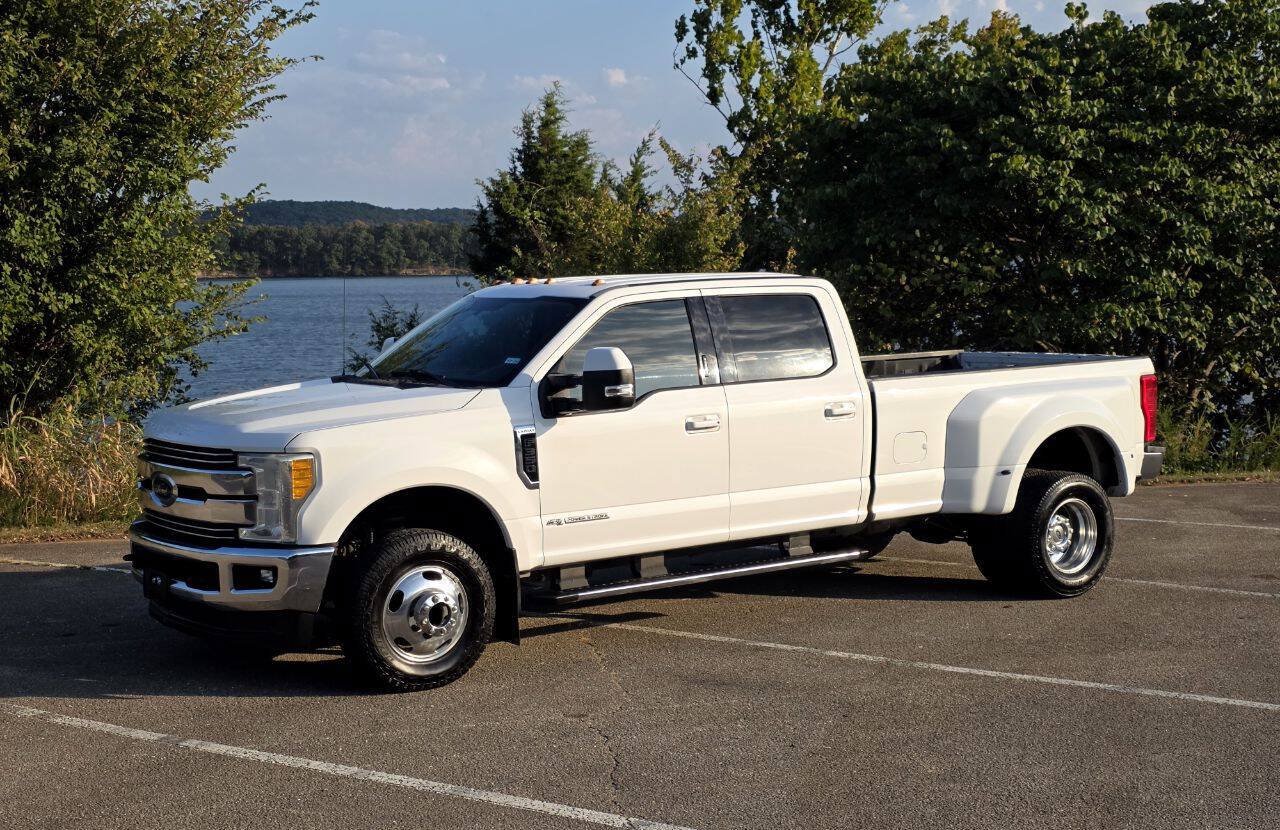 Used 2017 Ford F350 Lariat AWD/4WD image 14