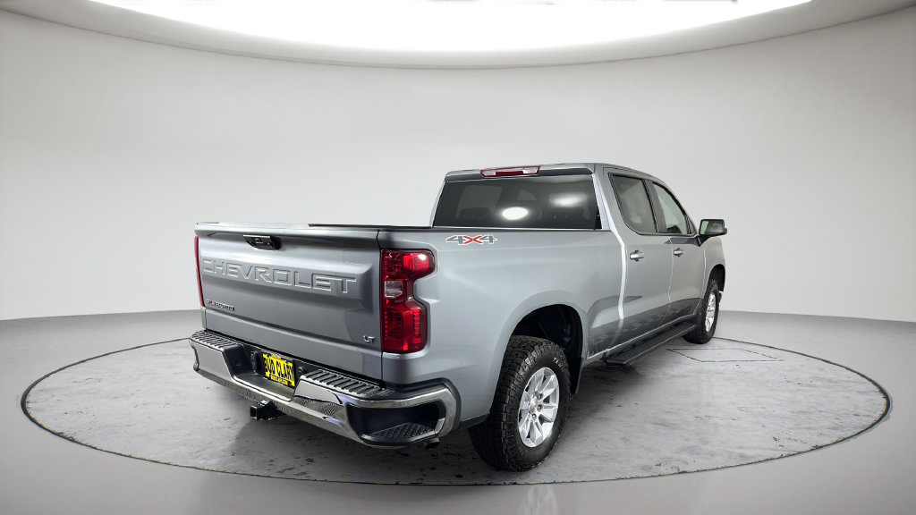 Used 2024 Chevrolet Silverado 1500 LT AWD/4WD image 8