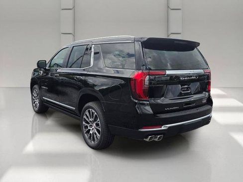 New 2026 GMC Yukon Denali w/ Denali Reserve Package AWD/4WD image 3