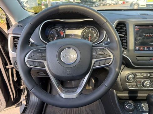 Used 2022 Jeep Cherokee Latitude Lux w/ Sun & Sound Group AWD/4WD image 18