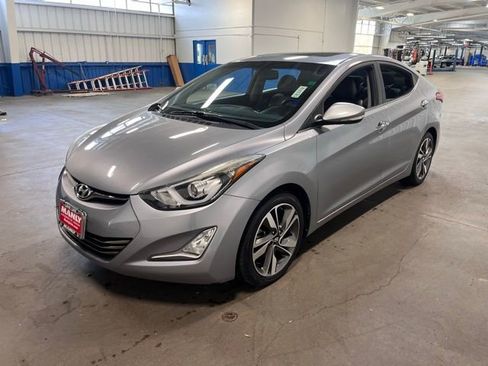 Used 2015 Hyundai Elantra Limited w/ Option Group 05 image 7