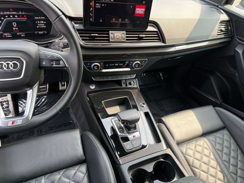 Used 2023 Audi SQ5 Premium Plus w/ Premium Plus Package AWD/4WD image 18