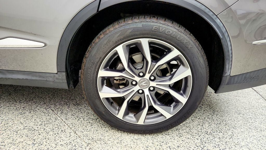 Used 2022 Acura MDX w/ Technology Package FWD image 9
