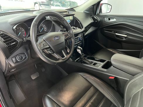 Used 2018 Ford Escape Titanium AWD/4WD image 9