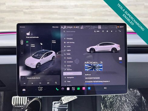 Used 2025 Tesla Model 3 Performance AWD/4WD image 18