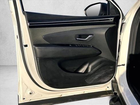 Used 2023 Hyundai Santa Cruz Limited image 18