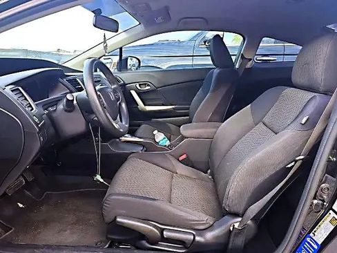Used 2014 Honda Civic LX image 9
