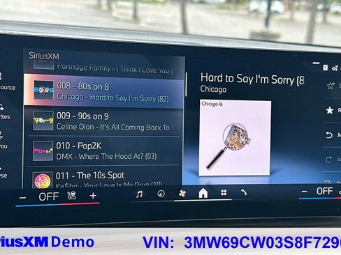 Used 2025 BMW 330i Sedan w/ Convenience Package image 40