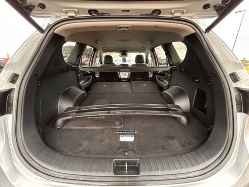Used 2023 Hyundai Santa Fe SEL w/ Cargo Package image 47