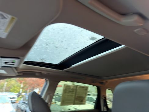 Certified 2023 Nissan Rogue SL w/ SL Premium Package image 29