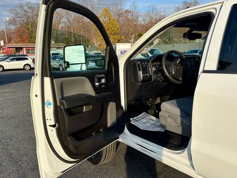 Used 2019 GMC Sierra 2500 4x4 Double Cab w/ Sierra Convenience Package image 14