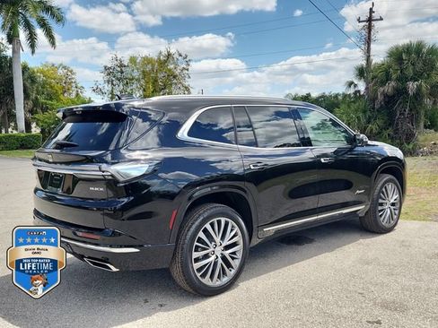 New 2026 Buick Enclave Avenir w/ Super Cruise Package AWD/4WD image 4