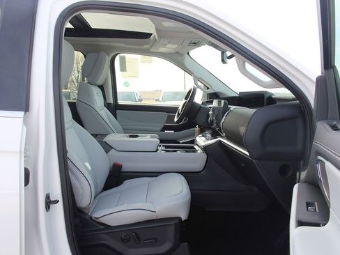 New 2026 Ford Expedition Max Platinum w/ Platinum Ultimate Package image 24