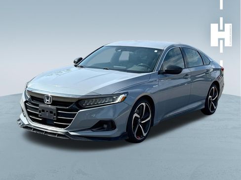Used 2022 Honda Accord Sport image 3