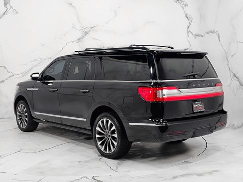 Used 2021 Lincoln Navigator L Reserve w/ Luxury Package AWD/4WD image 10