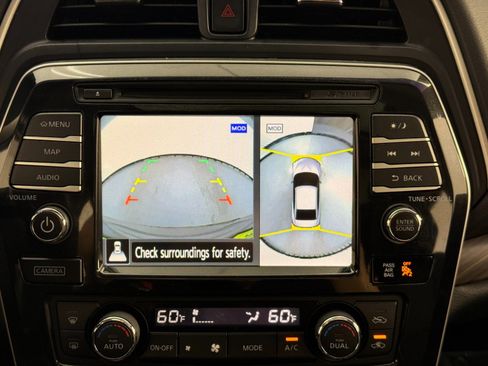 Used 2018 Nissan Maxima Platinum image 27