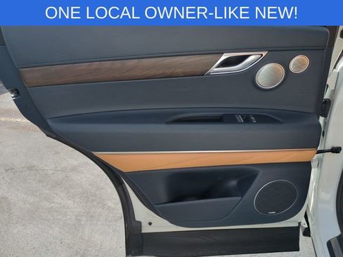 Used 2024 Genesis GV80 3.5T w/ Prestige Package image 32