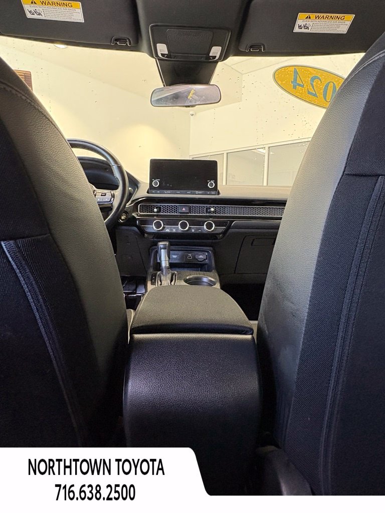 Used 2024 Honda Civic Sport image 11