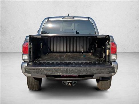 Used 2021 Toyota Tacoma TRD Sport image 18