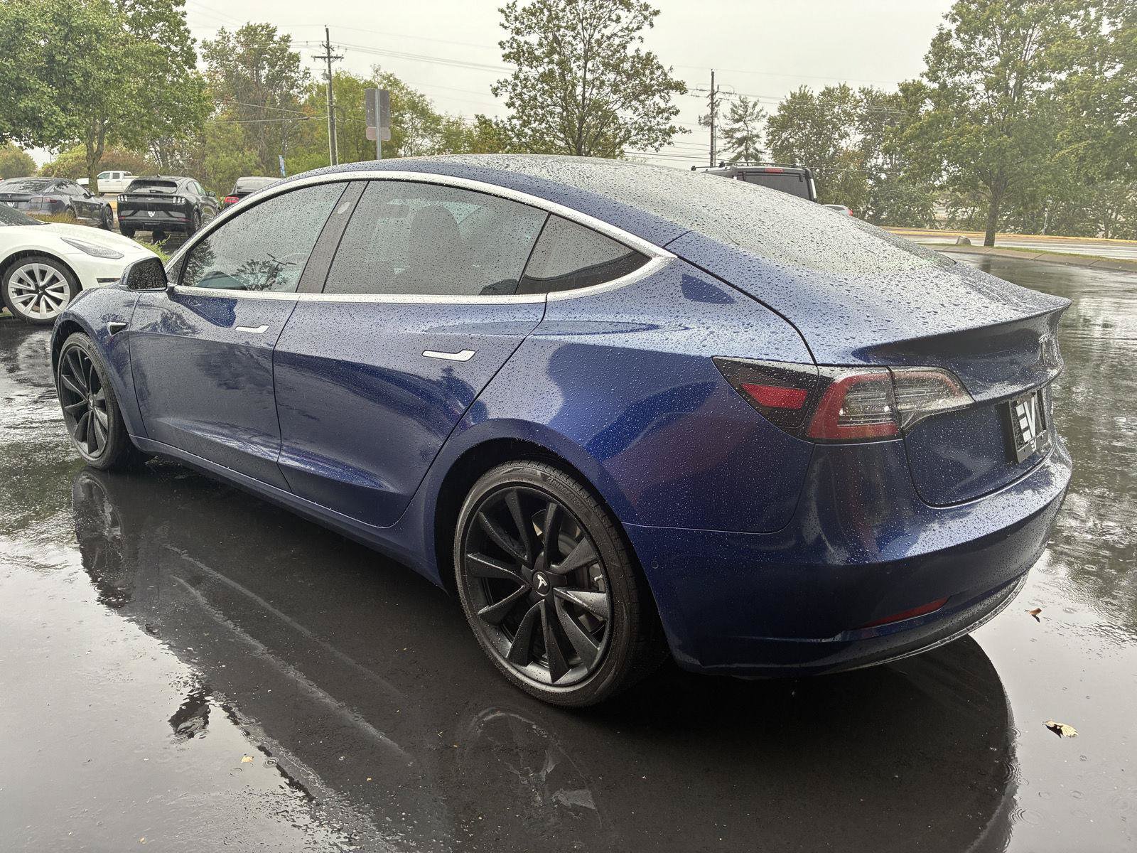 Used 2019 Tesla Model 3 Long Range AWD/4WD image 4