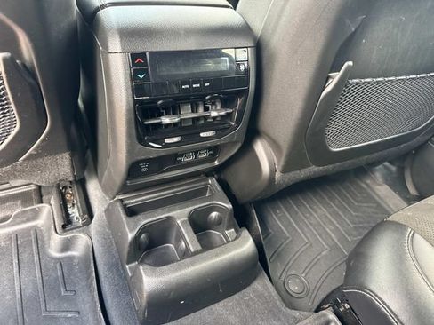 Used 2023 Jeep Grand Cherokee L Laredo AWD/4WD image 20