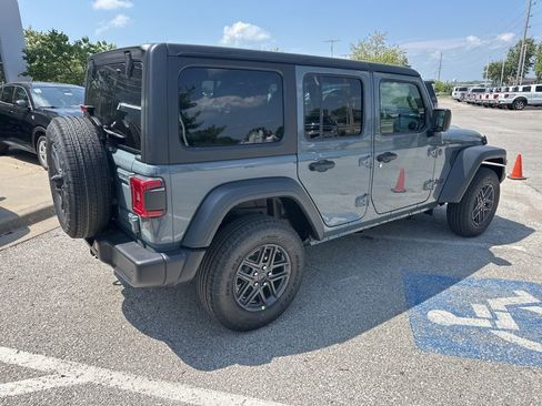 New 2025 Jeep Wrangler Unlimited Sport AWD/4WD image 32