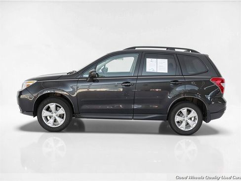 Used 2016 Subaru Forester 2.5i Premium w/ All-Weather Package AWD/4WD image 8
