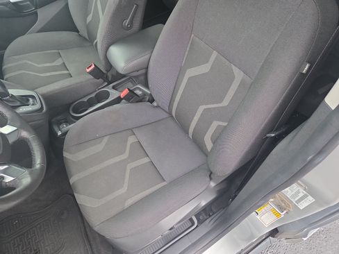Used 2017 Ford Transit Connect XLT FWD image 14